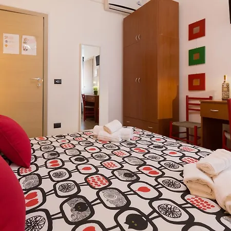 Miro Centro Bed & Breakfast 4*